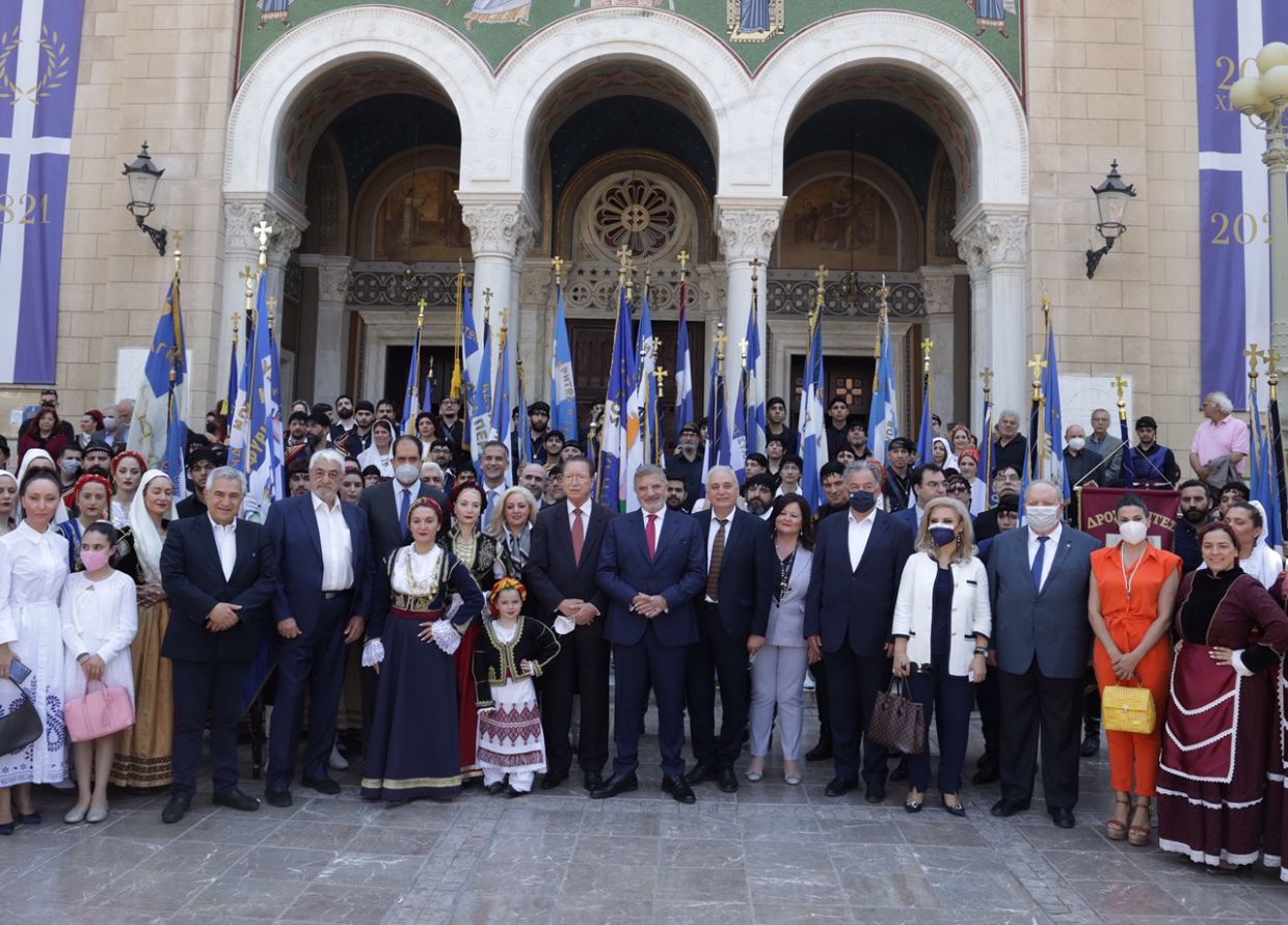 ξέρετε αν οι κρητικοί γνωρίζουν και τιμούν τον άρθουρ εβανς