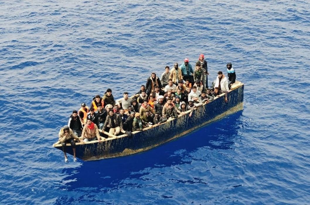 Χανιά: Νέα βάρκα με μετανάστες εντοπίστηκε στη Γαύδο
